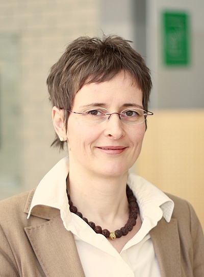 Dr.in Sabine Wolfsteiner