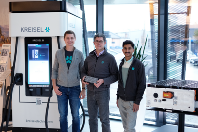 Das Projektteam bei KREISEL Electric (v. l.): Johannes Angerer, Alberto Romero Freire und Tony Pattupara ©Kreisel Electric