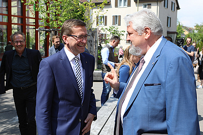 V. l.: Wirtschafts- und Raumordnungs-Landesrat Markus Achleitner mit Michael Künzle, Stadtpräsident von Winterthur © Andreas Maringer