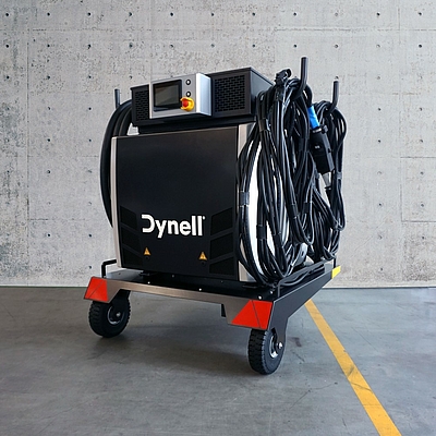 Individuell nach Kundenwunsch gefertigte mobile 90-kV-Bodenstromversorgungen von Dynell ©Dynell