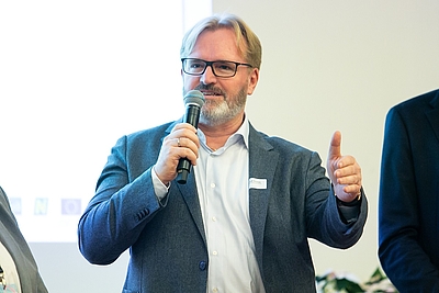 Thomas Bründl, CEO der Starlim Spritzguss GmbH